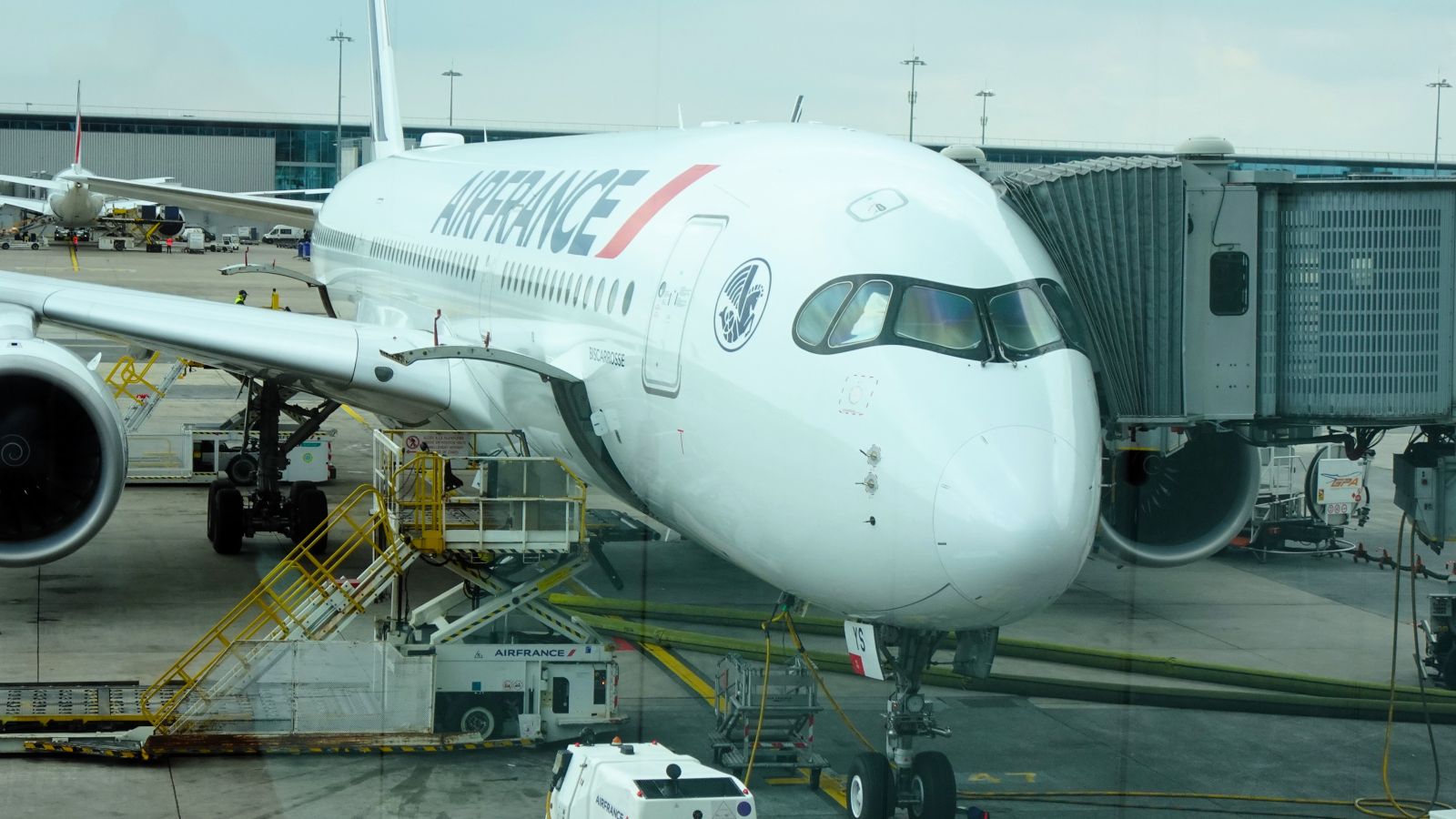 Air France Airbus A350-900 F-HTYS at the gate at Paris-Charles de Gaulle