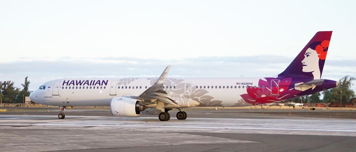 Hawaiian Airlines Airbus A321neo N226HA departing Honolulu on an inter-island flight to Maui